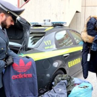 contraffazione online