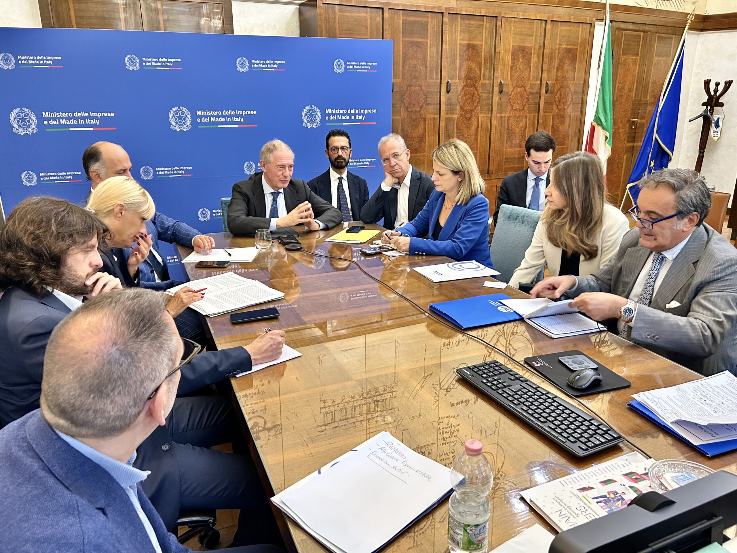 misura contro l'ultra fast fashion