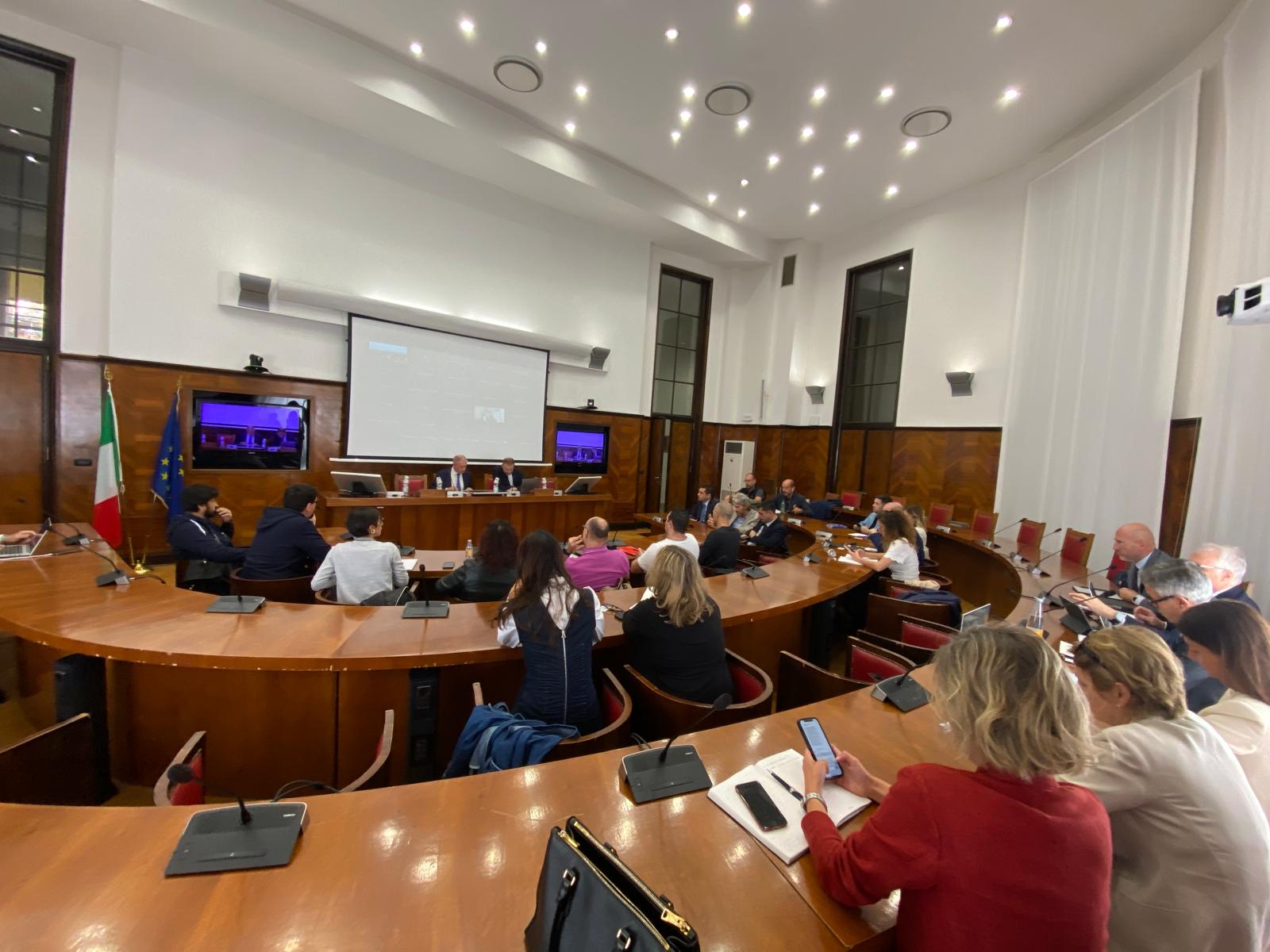 sospesione della procedura di licenziamento collettivo